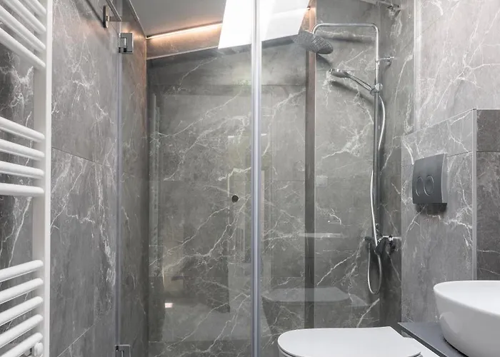 Ξενοδοχείο με διαμερίσματα 9 Doors 4*