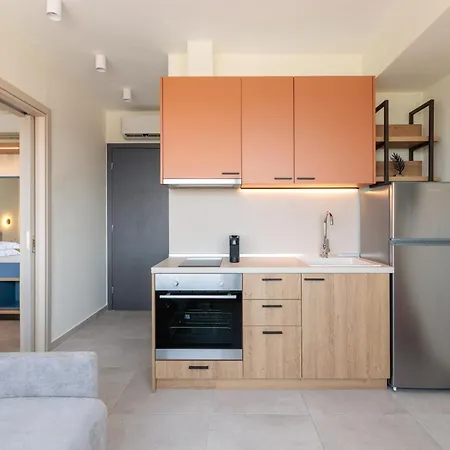 9 Doors Aparthotel