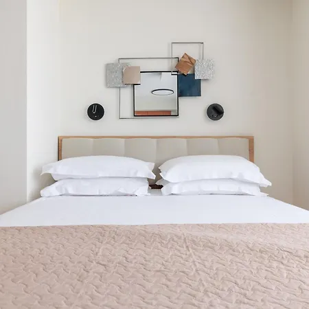 Aparthotel 9 Doors Peraia (Thessaloniki)