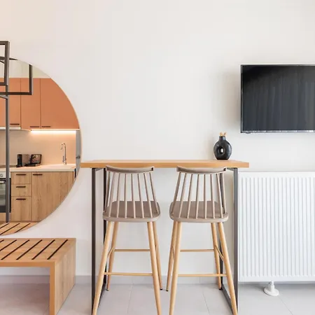 Aparthotel 9 Doors 4*