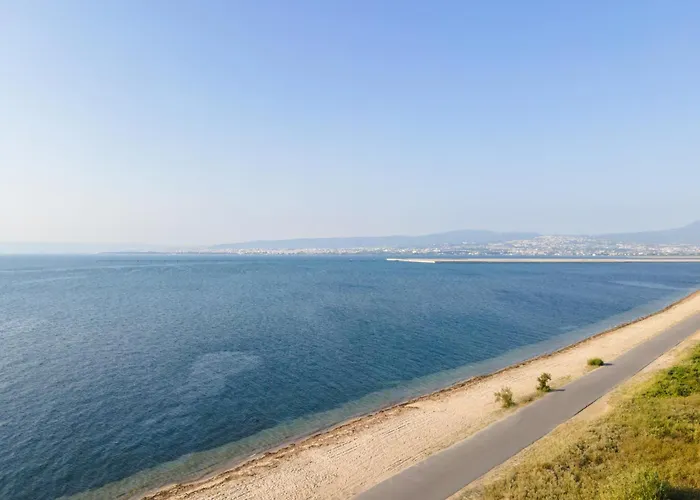 9 Doors Hotel de apartamente Peraía