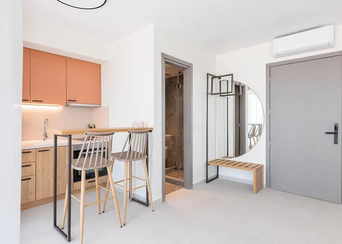 9 Doors Hotel de apartamente Peraía