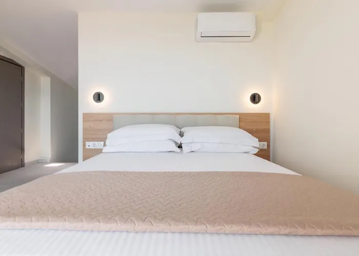 Hotel de apartamente 9 Doors Peraía