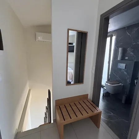 9 Doors Aparthotel 4*